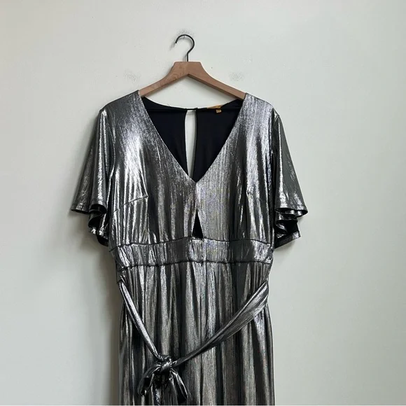 Refinery29 x ELOQUII disco hipster Party Silver Metallic V-Neck Jumpsuit R29 14 - Picture 8 of 16
